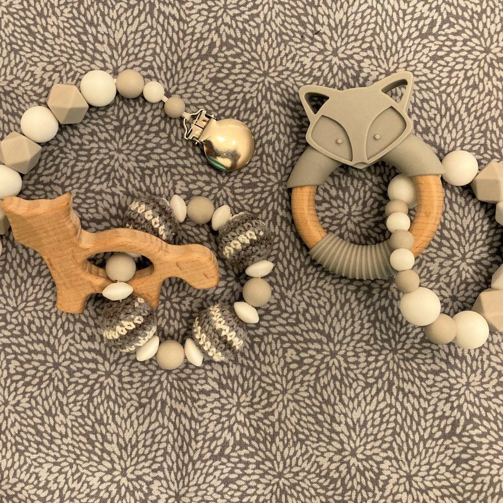 Silicone/Wood Pacifier Dummy Clip Teething toys